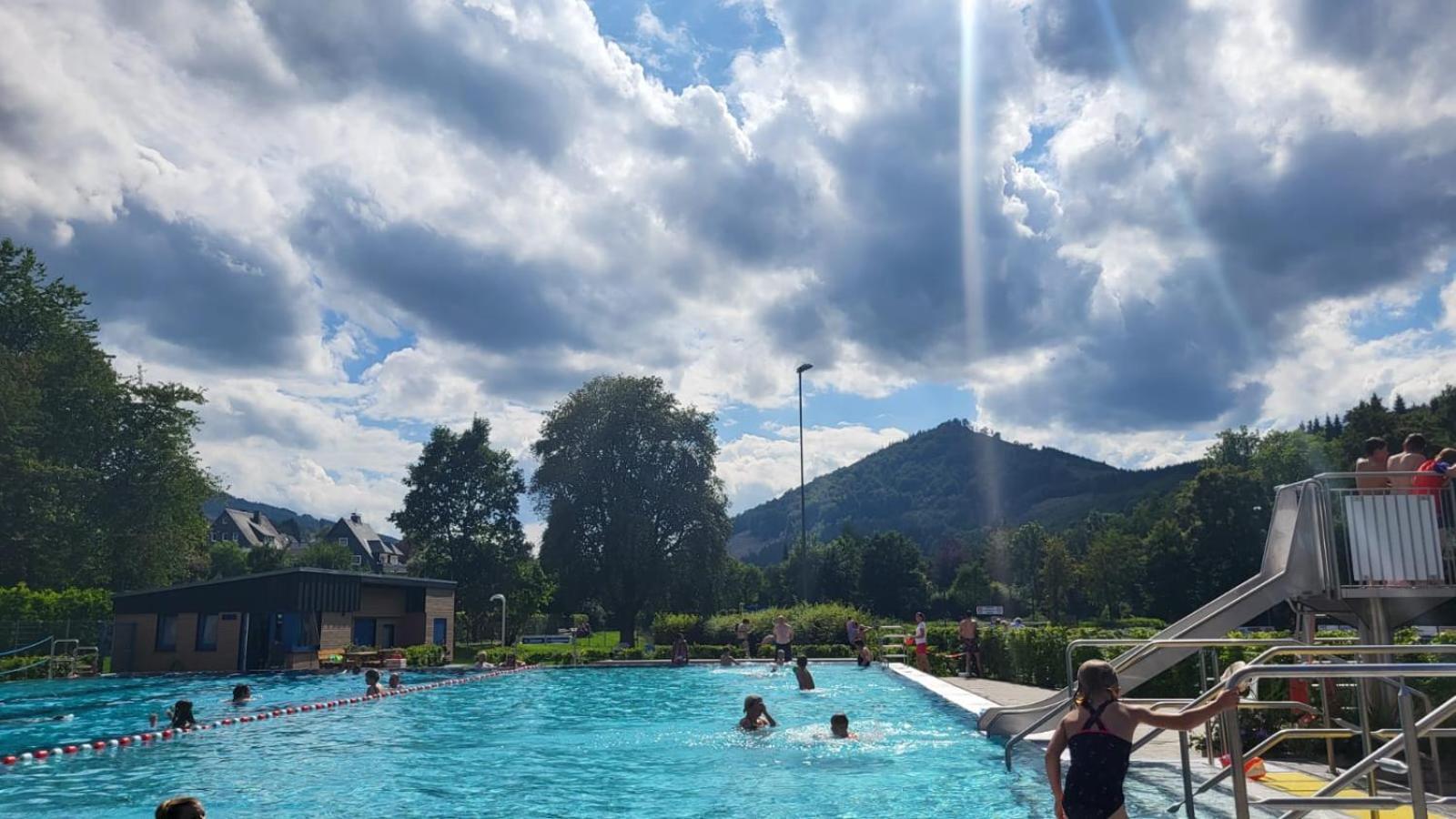 de Vinkenborg nabij Winterberg Villa Buitenkant foto