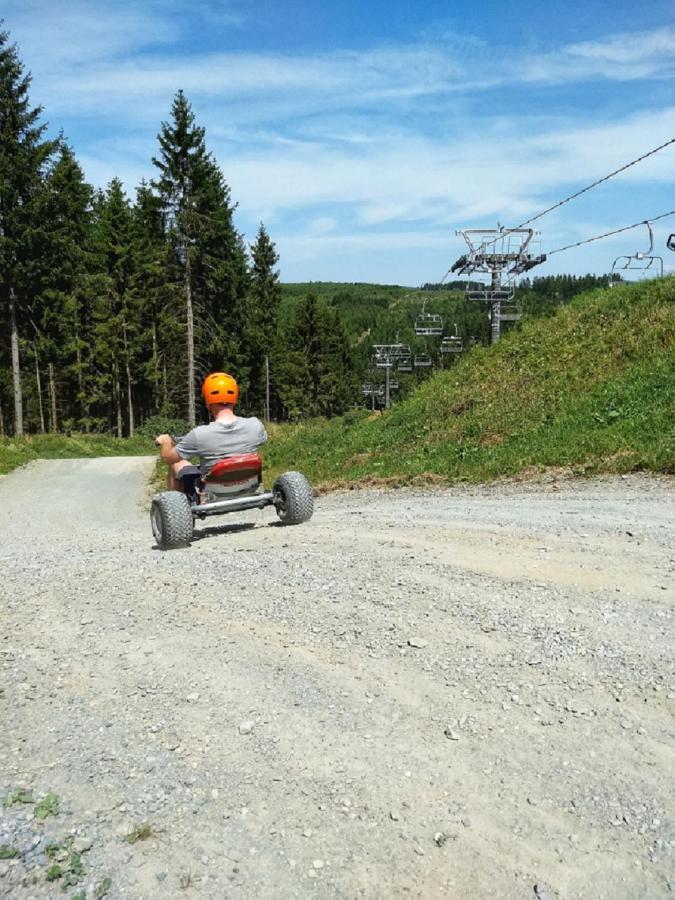 de Vinkenborg nabij Winterberg Villa Buitenkant foto